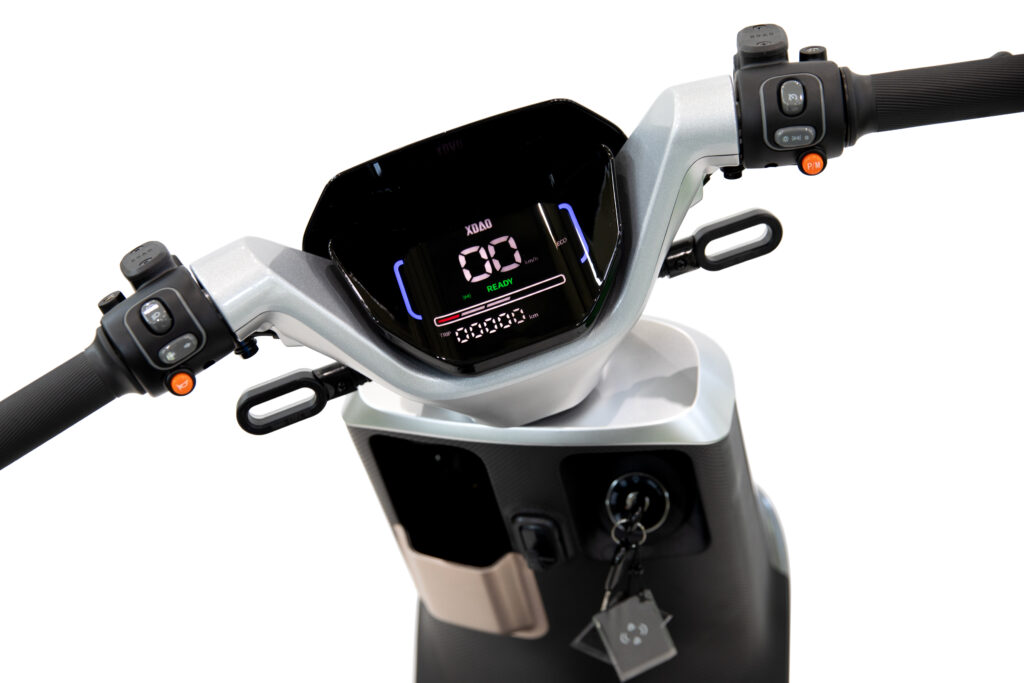 9910_copy_10355_235149625_tkRs6S4x_630d08800308fc32af458e2bfe9a6bcce67f5780.jpg 이미지크게보기